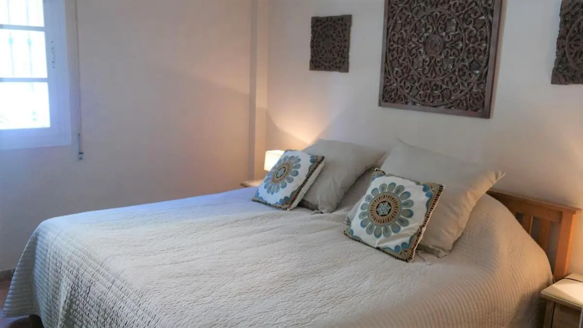 3 Bedroom Beach Frontline Apartment With Parking Nerja